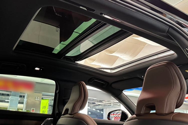 Used Volvo S90 New Energy 2025 Plug-in Hybrid Four-Wheel Drive Long-Range Luxury Smart Edition Interior 12