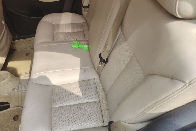 Used Volkswagen Lavida 2011 1.6L Manual Joy Version Left Rear Seat