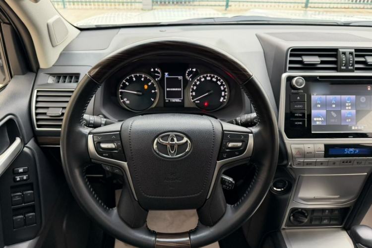 Used Toyota Prado 2018 3.5L Automatic TX-L Interior 2