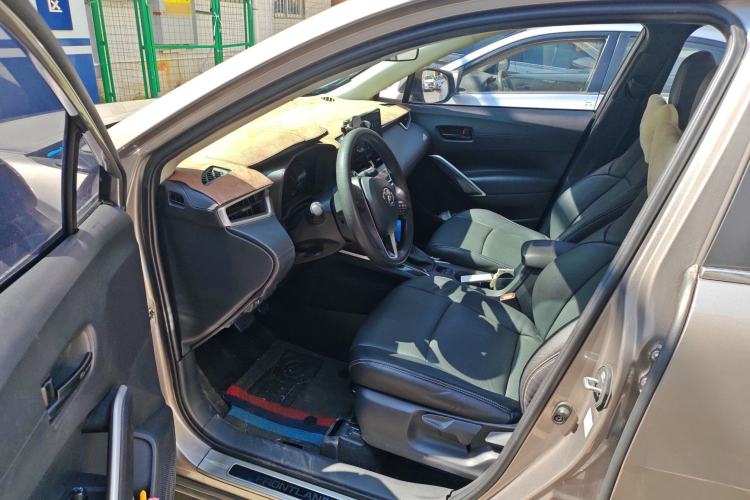 Used Toyota FRONTLANDER 2024 2.0L CVT Elite Edition
