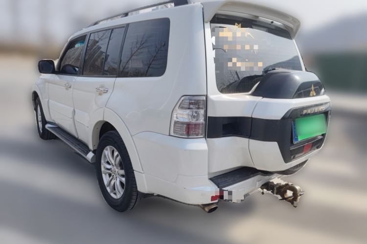 Used Mitsubishi Pajero 2019 V97 3.8L 5-Door GLS Sunroof Dual Differential – Middle East
