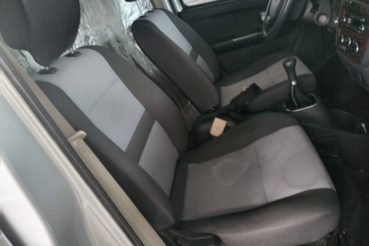 Used Chana Ruixing M60 2020 1.5L Base Version China VI Standard 2-Seater Van with DAM15KR Engine
