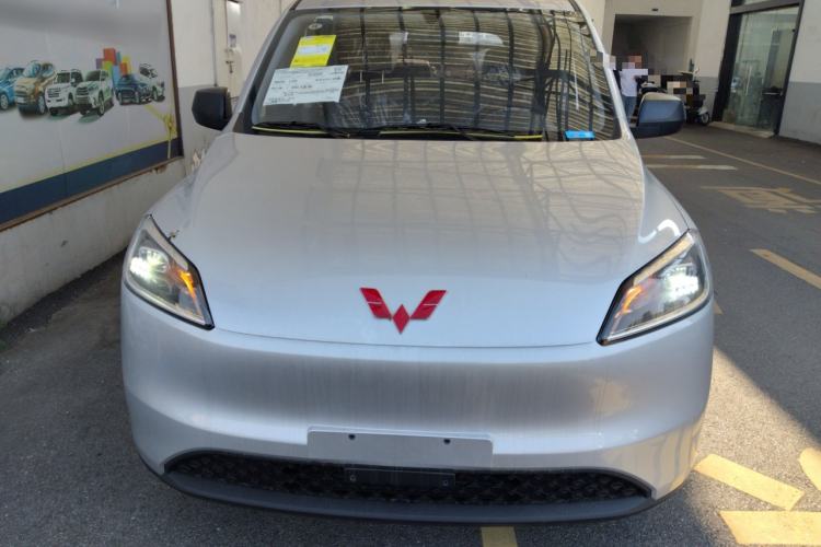 Used Wuling Hongguang New Energy 2024 All-Electric Model 300KM Practical Version