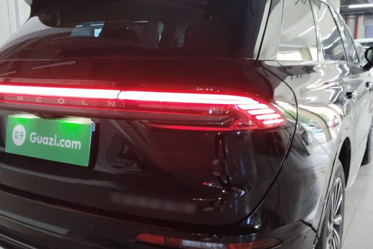 Used Lincoln Corsair 2024 1.5T Two-Wheel Drive Luxury Hybrid Version Exterior 3