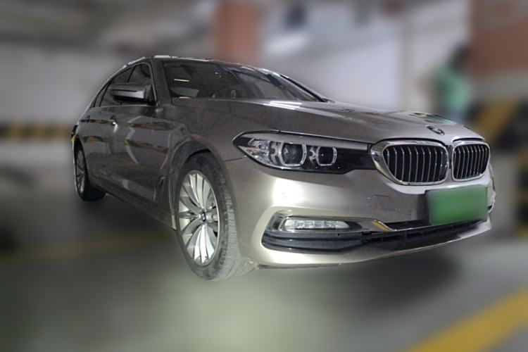 Used BMW 5 Series 2018 525Li Luxury Package
