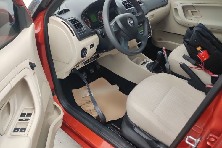 Used Skoda Fabia 2014 1.4L Manual Crystal Edition