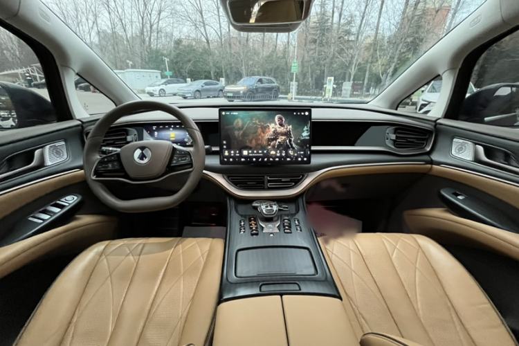 Used Denza D9 2022 DM-i 970 Four-Wheel Drive Prestige Model