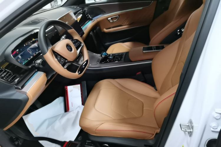 Used BYD Han 2022 DM-i 242km Flagship Model