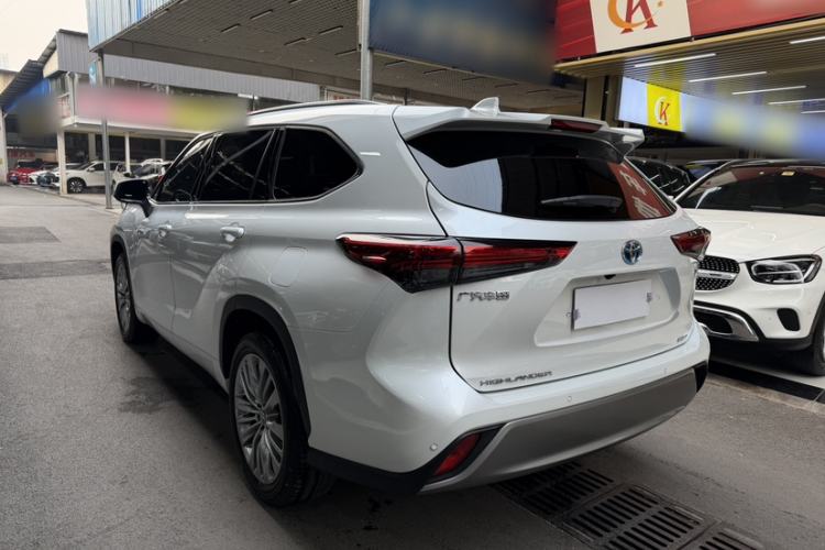 Used Toyota Highlander 2023 2.5L Smart Electric Hybrid Dual-Engine Four-Wheel Drive Prestige Version – 7 Seats
