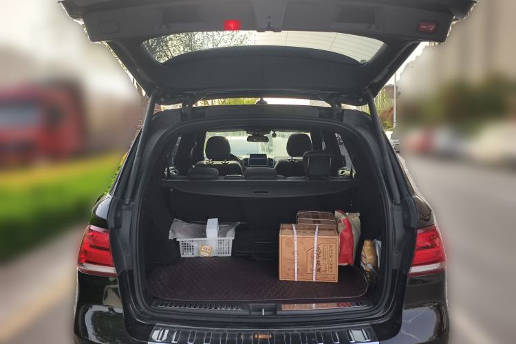 Used Mercedes-Benz GLE 2017 GLE 400 4MATIC Trunk