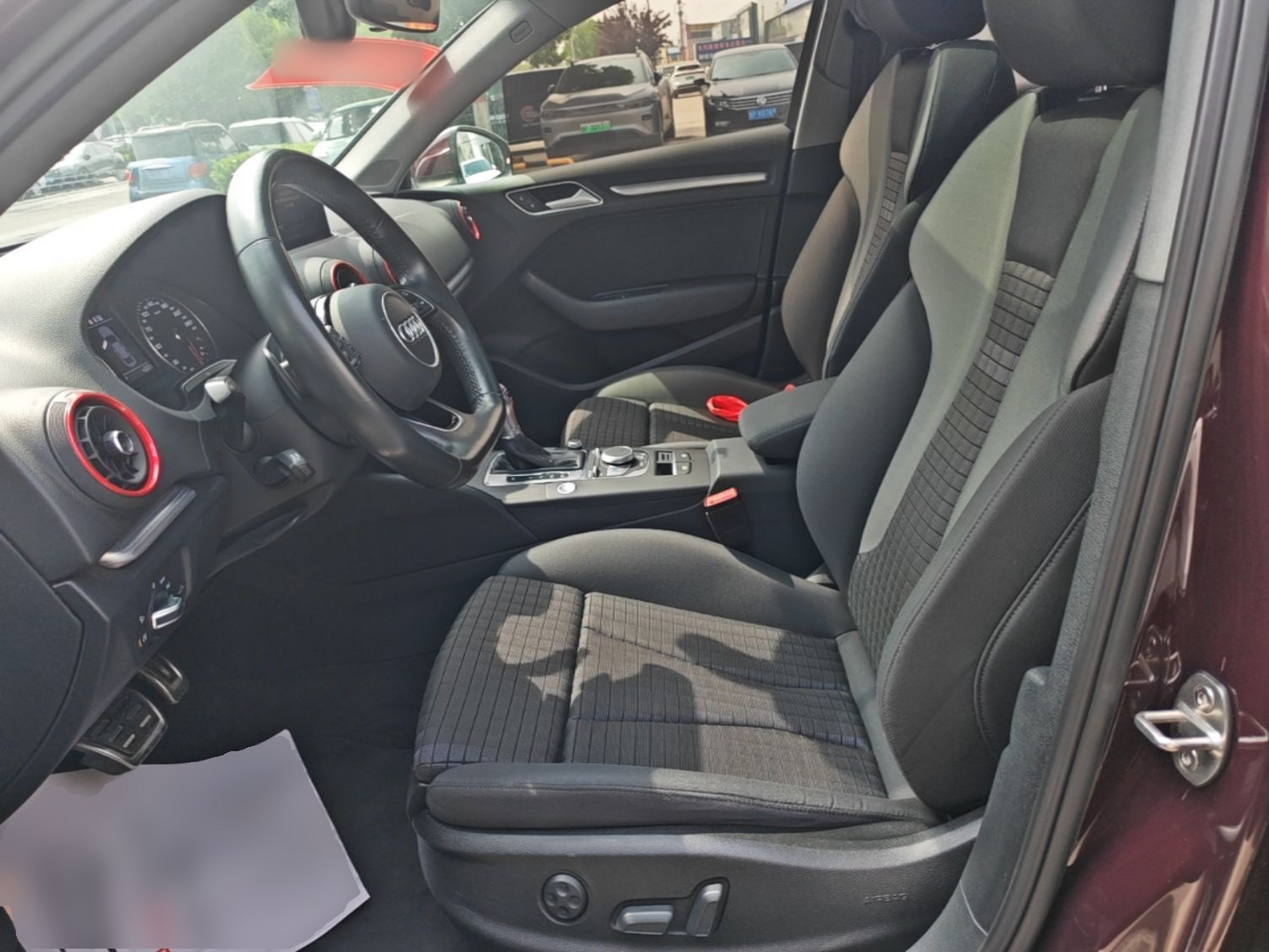 Interior delantero