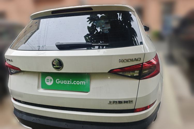 Used Skoda Kodiaq 2017 TSI330 7-Seater Two-Wheel-Drive Luxury Edition Rear