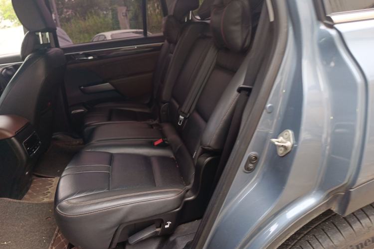 Used GAC Trumpchi GS8 2017 320T Two-Wheel Drive Luxury Smart Connectivity Version (7 Seats)
