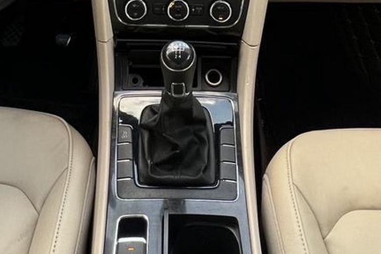 Used Volkswagen Passat 2011 1.4 TSI Manual Luxury Edition