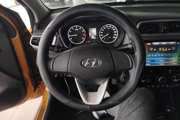 Used Hyundai Verna (older generation) 2017 1.4L Automatic YueXiang Edition China V-standard