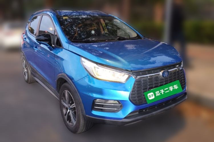 Used BYD Yuan New Energy 2018 EV360 Smart Connected Cool Model Front Right 45 Deg