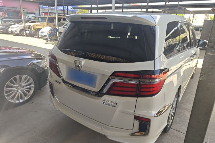 Used Honda Elysion 2019 2.0L Hybrid Luxury Edition