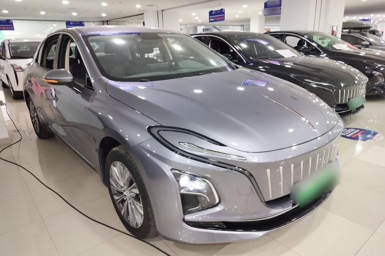 Used Hongqi E-QM5 2024 610 km PLUS
