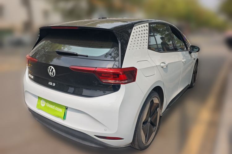Used Volkswagen ID.3 2022 Pro Smart Edition Rear Right 45 Deg