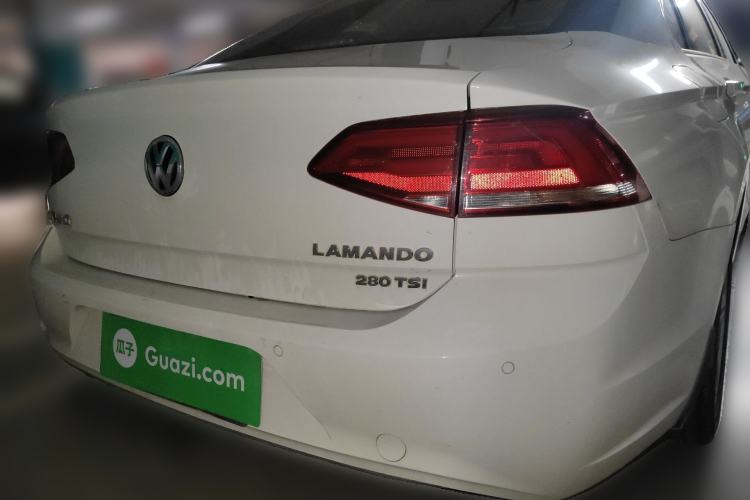 Used Volkswagen Lamando 2018 280TSI DSG Comfort Edition