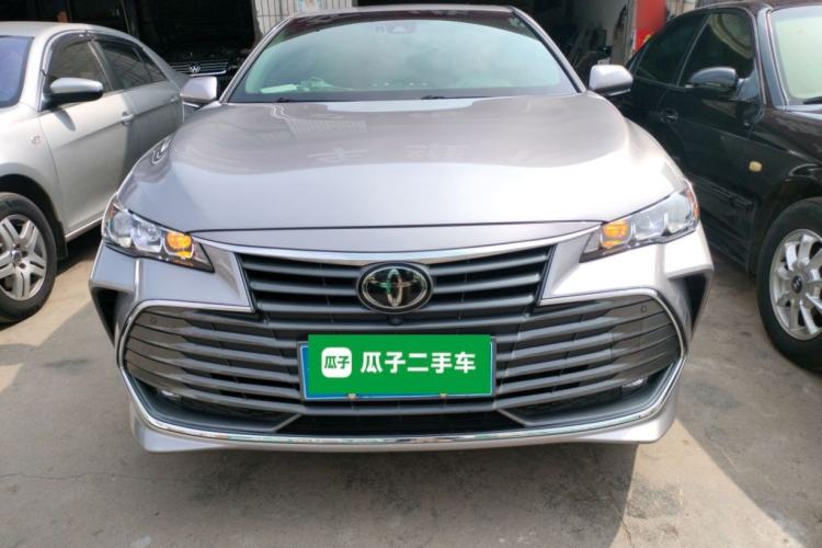 Used Toyota Avalon 2019 2.0L XLE Premium Edition China VI