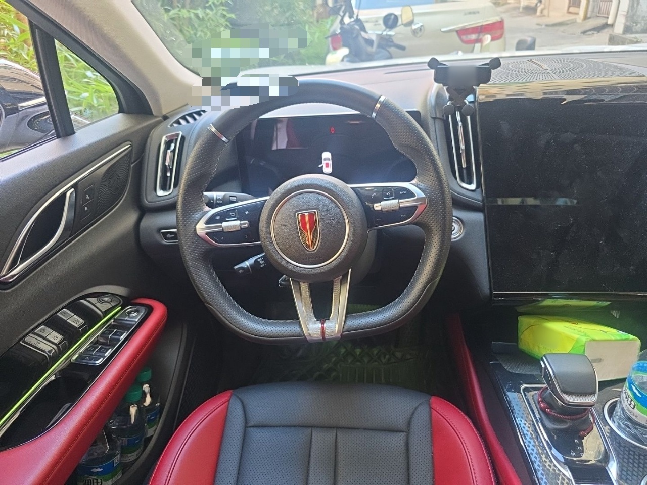 Hongqi HS3 2023 1.5T Two-Wheel Drive Shanwei Edition — снимка 10
