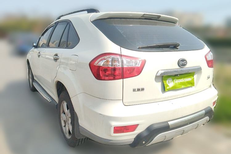 Used BYD S6 2014 2.0L Manual Luxury 5-Seater Rear Left 45 Deg