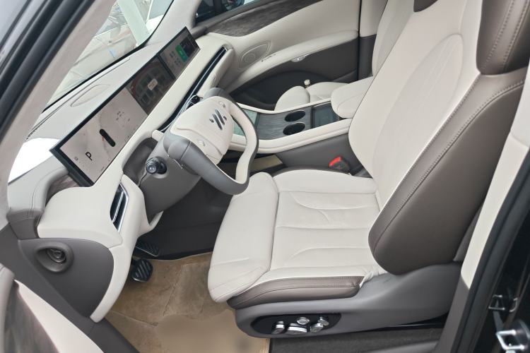 Used IM LS7 2024 90 kWh Max Elite Rear-Drive Version