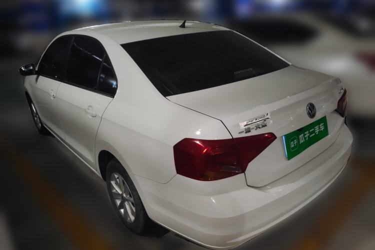 Used Volkswagen Jetta 2017 1.4L Manual Fashion Edition
