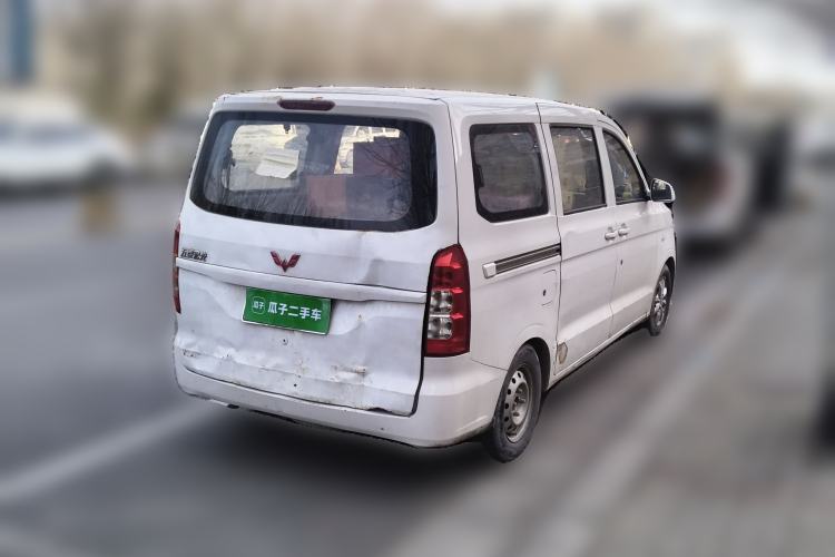 Used Wuling Hongguang V 2019 1.5L Enjoyment Version China VI LAR