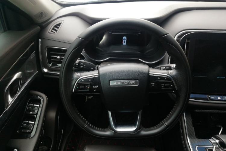 Used JETOUR X70 2020 1.5T DCT Smart Drive Version 5 Seats
