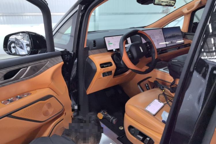 Used Wey Gaoshan 2025 Four-Wheel Drive Alpine 8