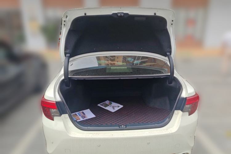 Used Toyota Reiz 2013 2.5V Shangrui Edition Trunk