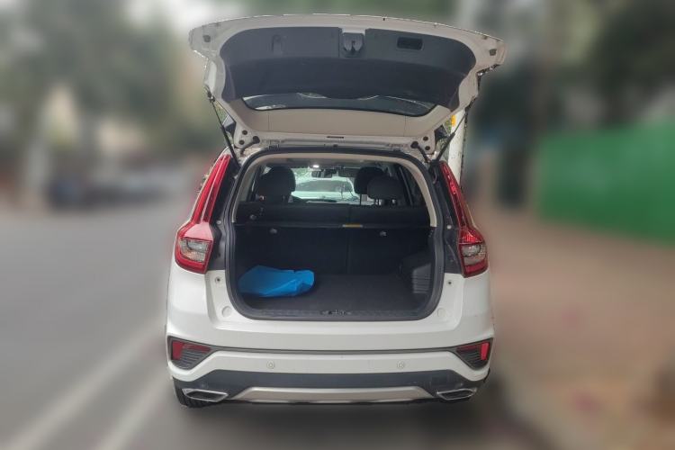 Used Geely Auto Vision X6 2018 1.4T CVT 4G Connected Luxury Version
