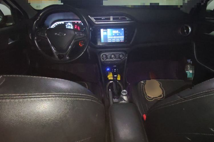 Used Chery Tiggo 3X 2018 1.5L Automatic Elite Edition Center Console