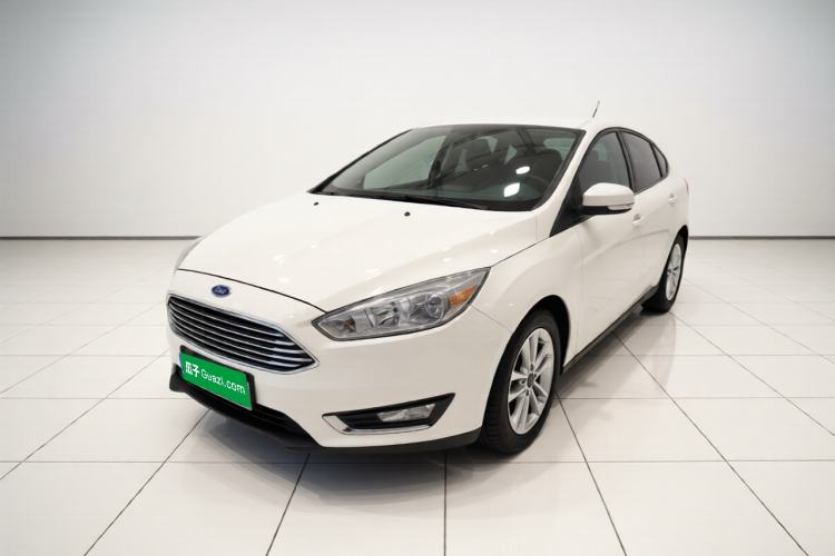 Used Ford Focus 2017 Sedan 1.6L Manual Fashion Edition Smart Drive Version Guazi used car, China used car export, Used car for sale, Used  cars, Cheapest cars for sale