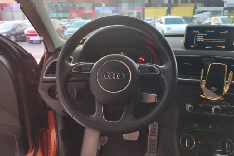 Used Audi Q3 2018 30th Anniversary Edition 35 TFSI Sport Model Steering Wheel