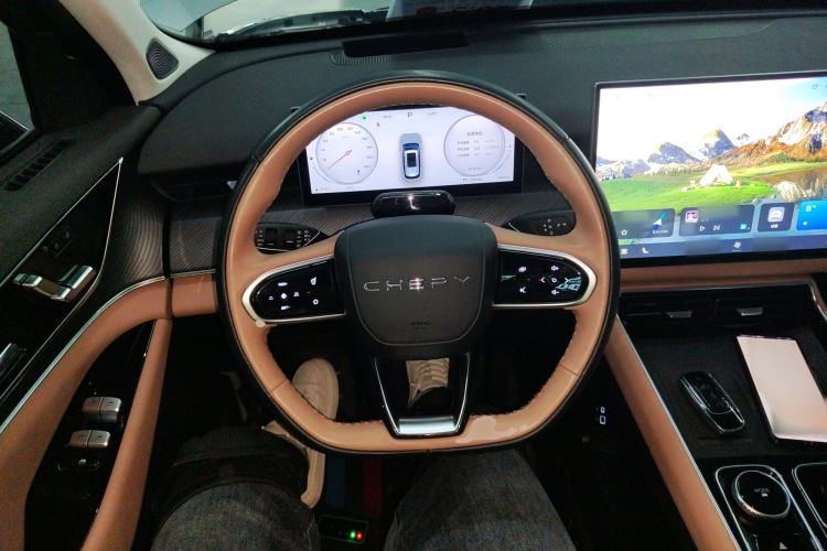 Used Chery Tiggo 8 L 2024 2.0T Two-Wheel Drive Prestige Version 5 Seats
