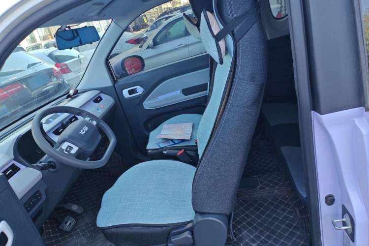 Used Chery New Energy QQ Ice Cream 2022 170km Sundae Phosphate Lithium-Ion