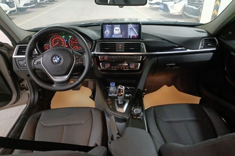 Used BMW 3 Series 2016 320Li Ambition Model