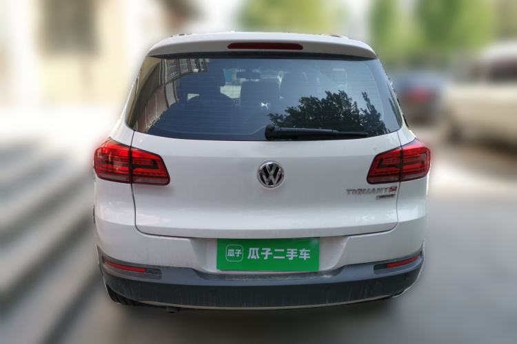 Used Volkswagen Tiguan 2015 1.8TSI Automatic All-Wheel-Drive Luxury Model Rear