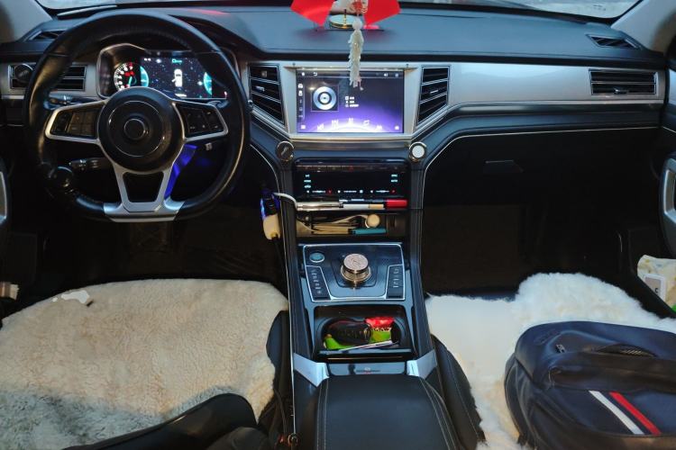 Used Zotye Domy X7 2017 Upgraded Edition 2.0T DCT Huangshan Model 7 Seats
