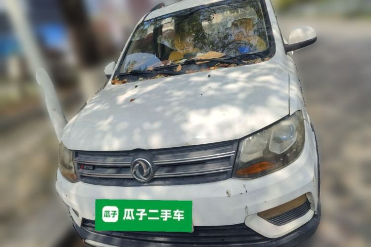 Used Dongfeng Fengon 370 2018 S370 1.5L Manual Luxury 5-Seater Front