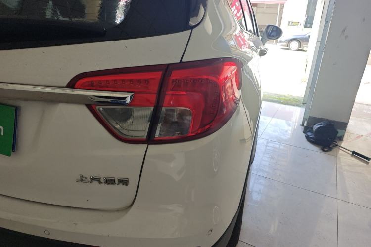 Used Buick Envision 2017 20T Two-Wheel Drive Leading Version Right Rear Taillight