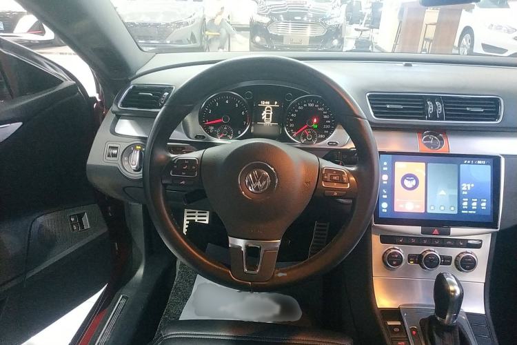 Used Volkswagen FAW-Volkswagen CC 2015 1.8TSI Prestige Model Steering Wheel