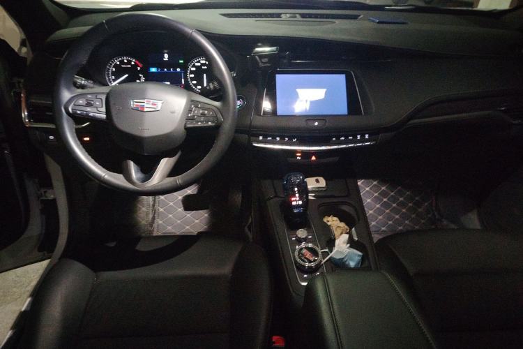 Used Cadillac XT4 2022 28T Two-Wheel Drive Fashion Edition
