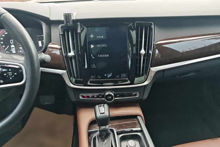 Used Volvo S90 2018 T5 Zhiyuan Edition Audio And AC Panel
