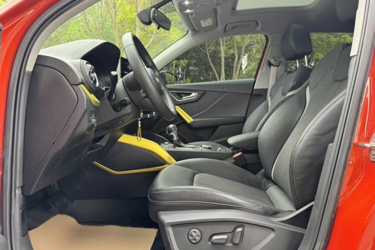 Used Audi Q2L 2018 35 TFSI Fashion Dynamic Version China V Emission Standard Left Front Seat