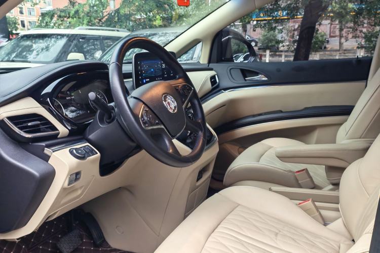 Used Buick GL8 2023 Land Executive Class 652T Luxury Model