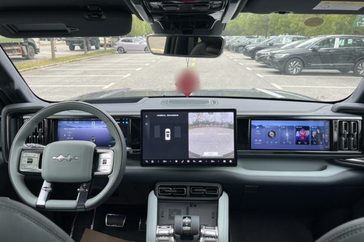 Used Formula Leopard Leopard 5 2023 Navigator Edition
